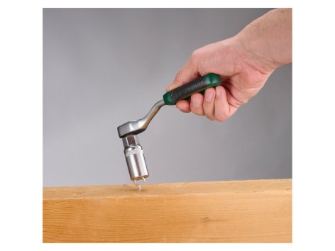 Clé à cliquet avec douille universelle ou Clés ajustables universelles