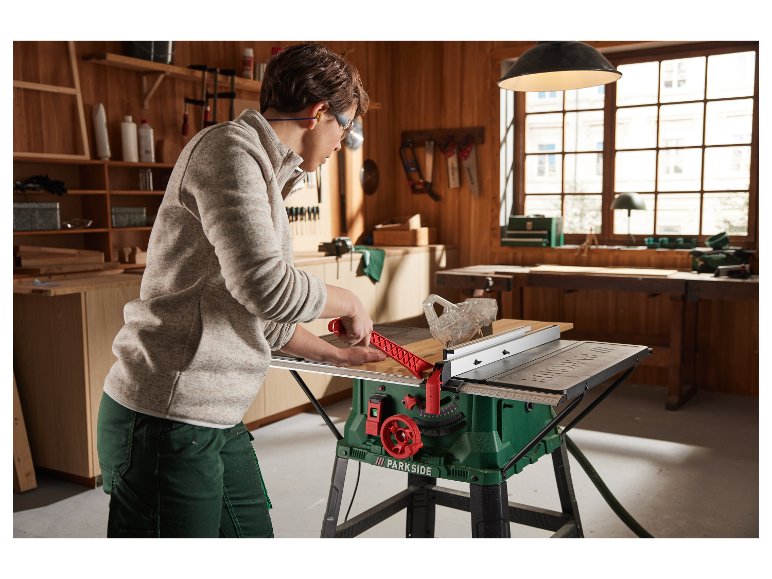 Scie circulaire de table PTKS 2200 A1, 2200 W