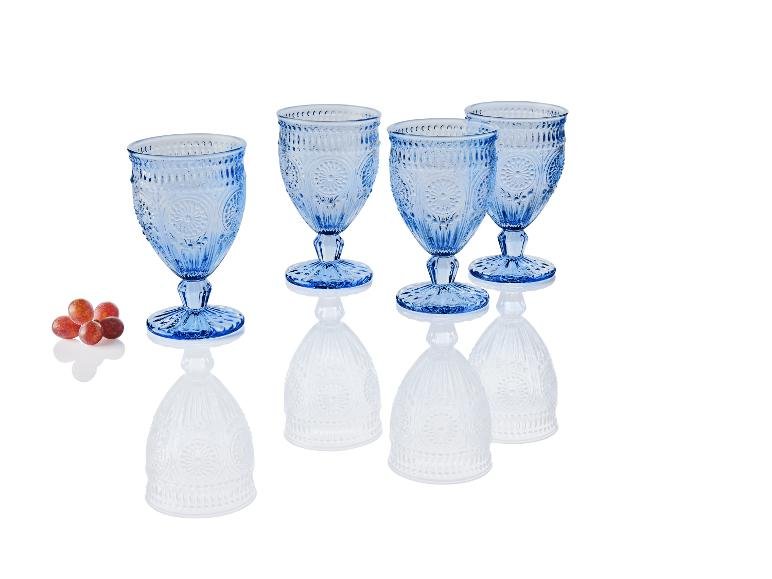 Verres à eau ou verres à vin