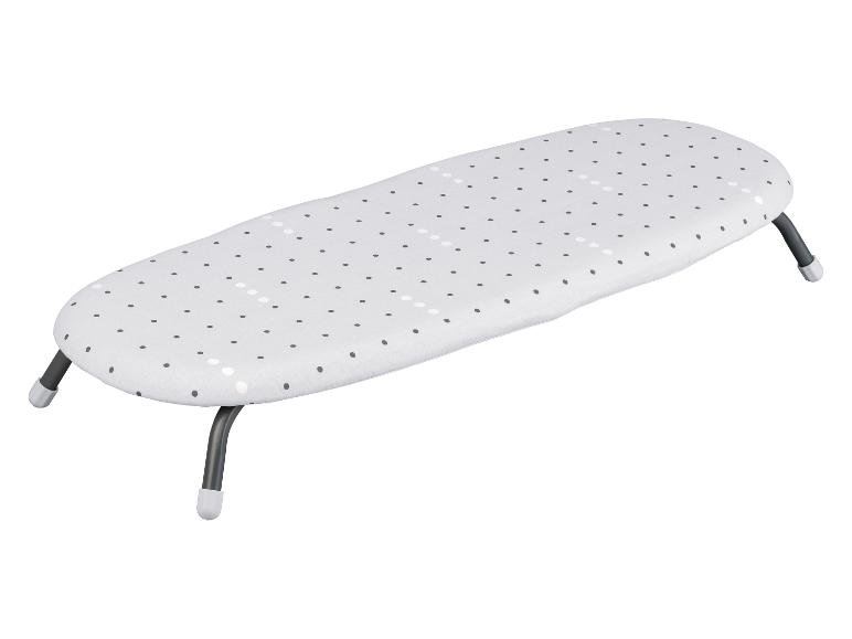 Planche à repasser de table