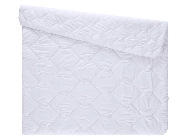 Couette tempérée 4 saisons, 260 x 240 cm