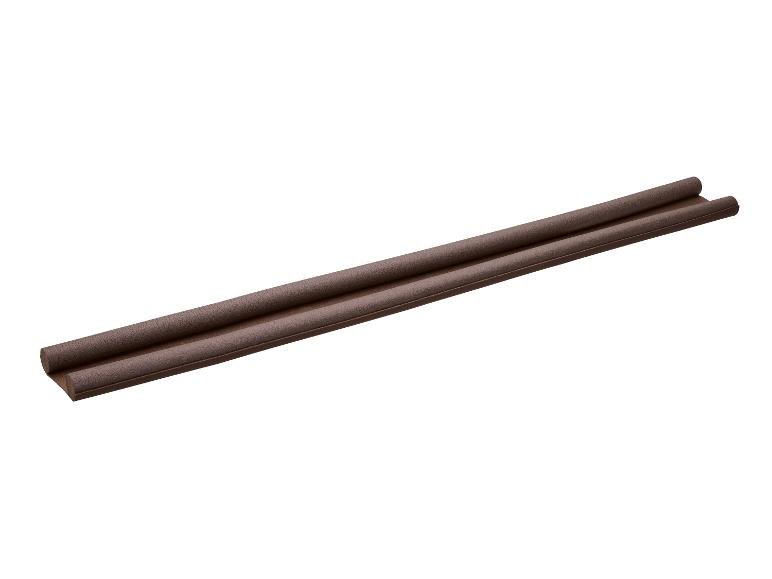 Joint à double bourrelet pour bas de porte