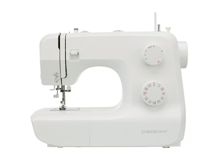 Machine à coudre SNM 33 D2