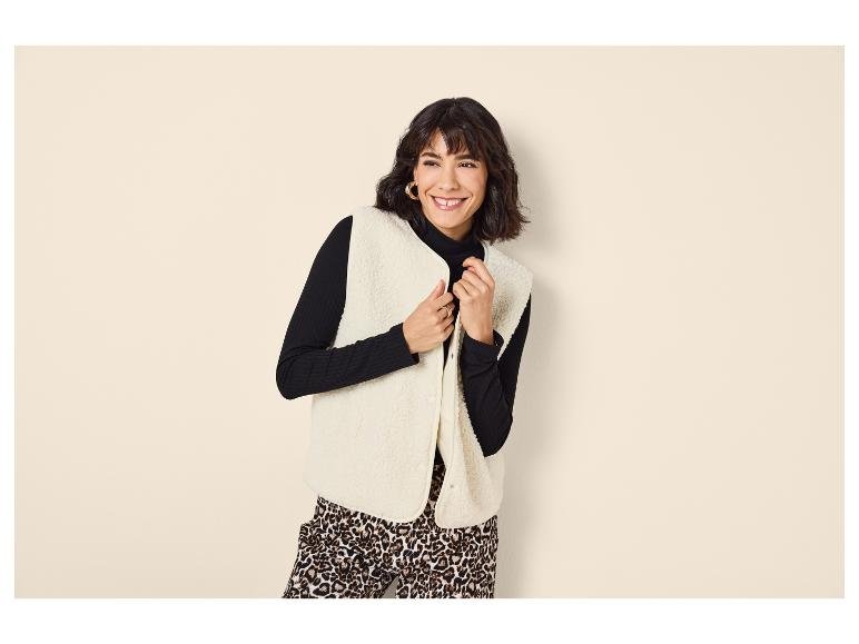 Gilet en maille bouclette femme