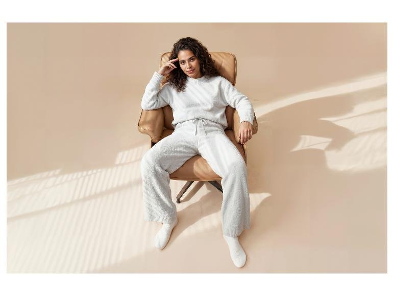 Pull en peluche femme