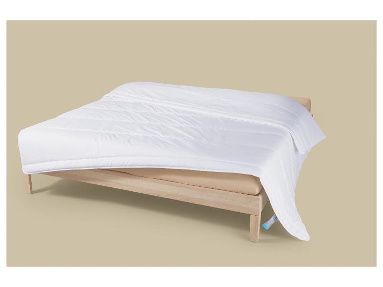 Couette anti-acariens, 240 x 220 cm
