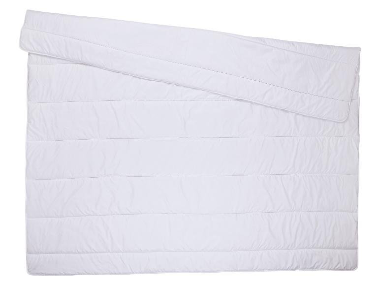 Couette anti-acariens, 260 x 240 cm