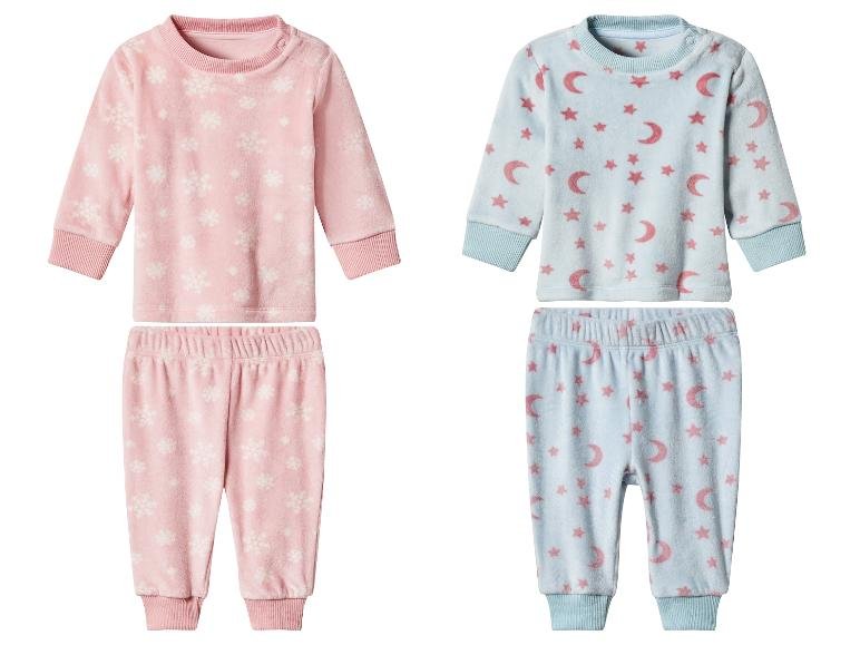Pyjama en velours pour bébé