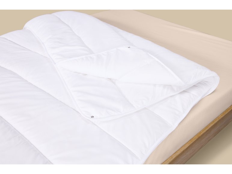 Couette 4 saisons, 260 x 240 cm