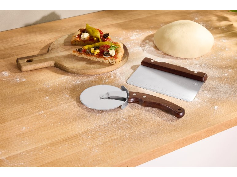 Set coupe-pizza et coupe-pâte