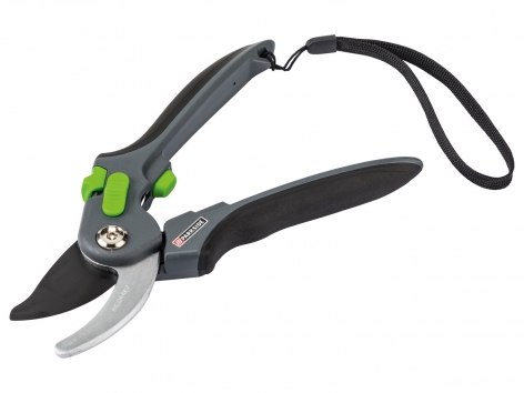 Sécateur à enclume ou bypass